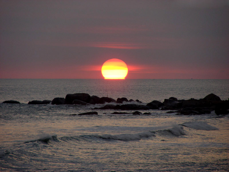 صور الغروب احلي صور لغروب الشمس علي البحر ميكساتك
