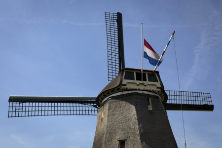 علم هولندا (2)