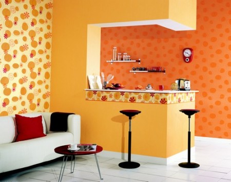 حوائط باللون البرتقالي