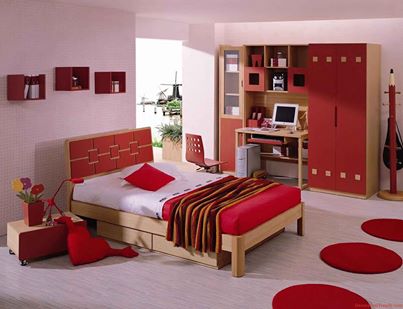 غرف نوم باللون الاحمر