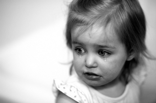 اجمل صور اطفال حزينة (2)