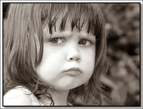 صور أطفال حزينة (4)