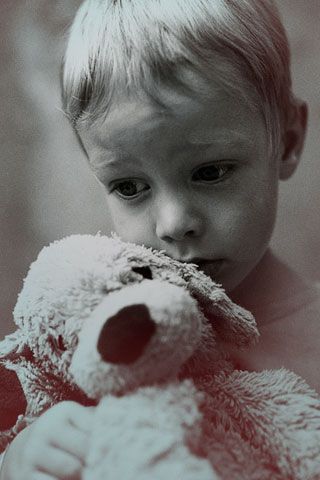 صور اطفال حزن (6)