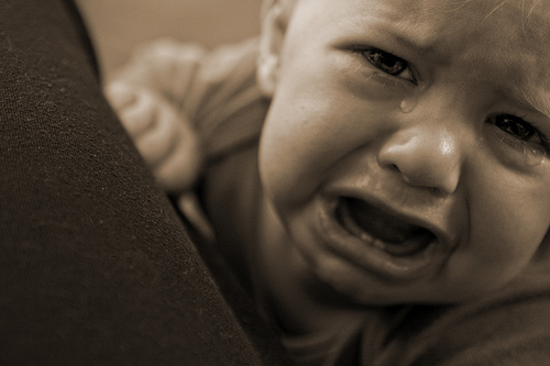 صور دموع اطفال (2)