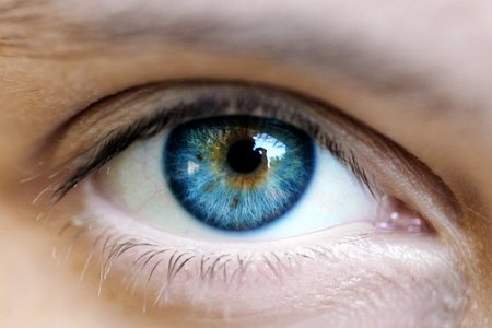 عيون رمزيات زرقاء (1)