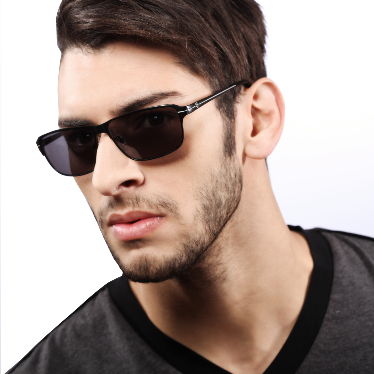 Мужские солнцезащитные очки прямоугольные