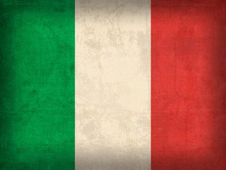 العلم الايطالي بالصور (1)