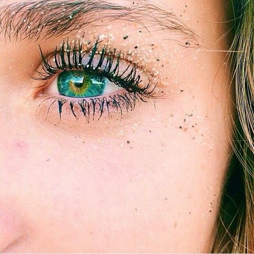 خلفيات عيون خضراء 1