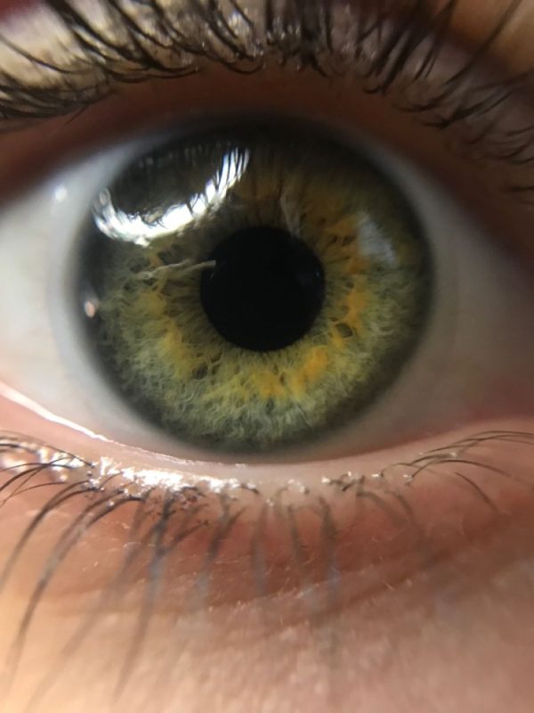 خلفيات عيون خضراء